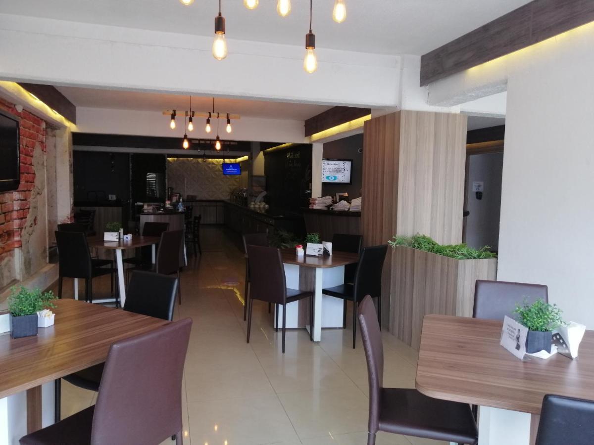 Hotel Campestre Inn León Zewnętrze zdjęcie