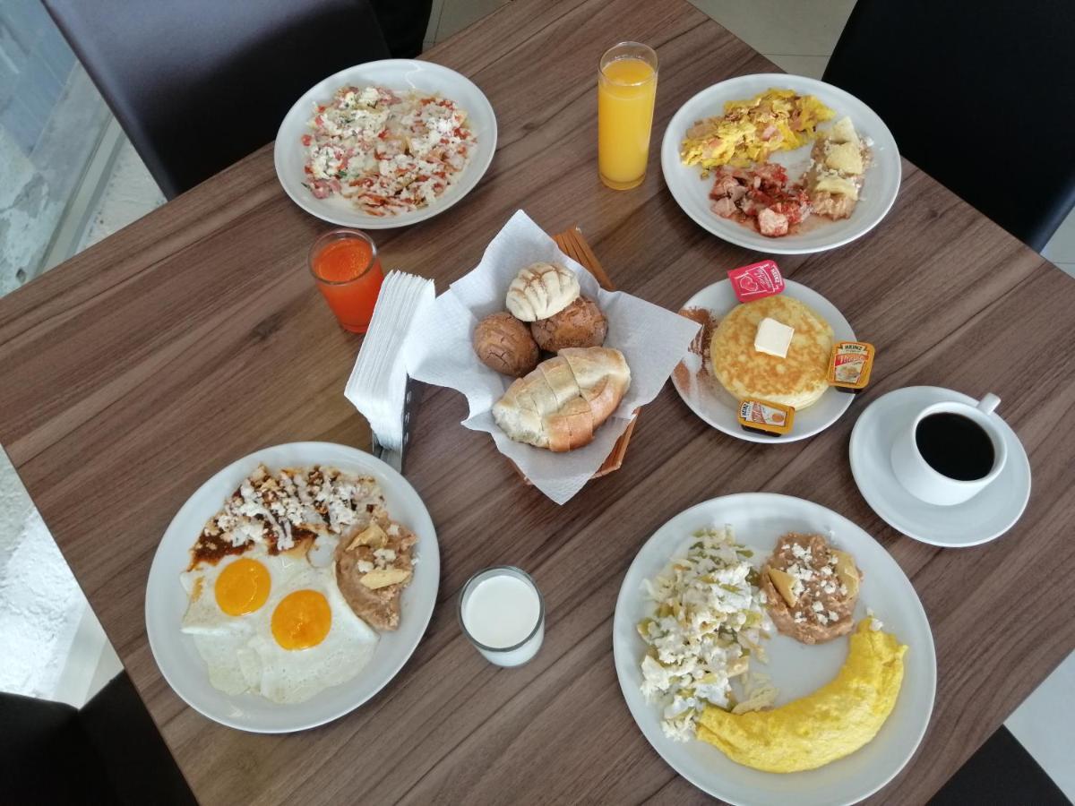 Hotel Campestre Inn León Zewnętrze zdjęcie